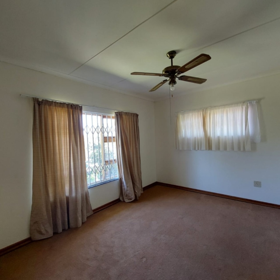4 Bedroom Property for Sale in Kaffrarian Heights Eastern Cape